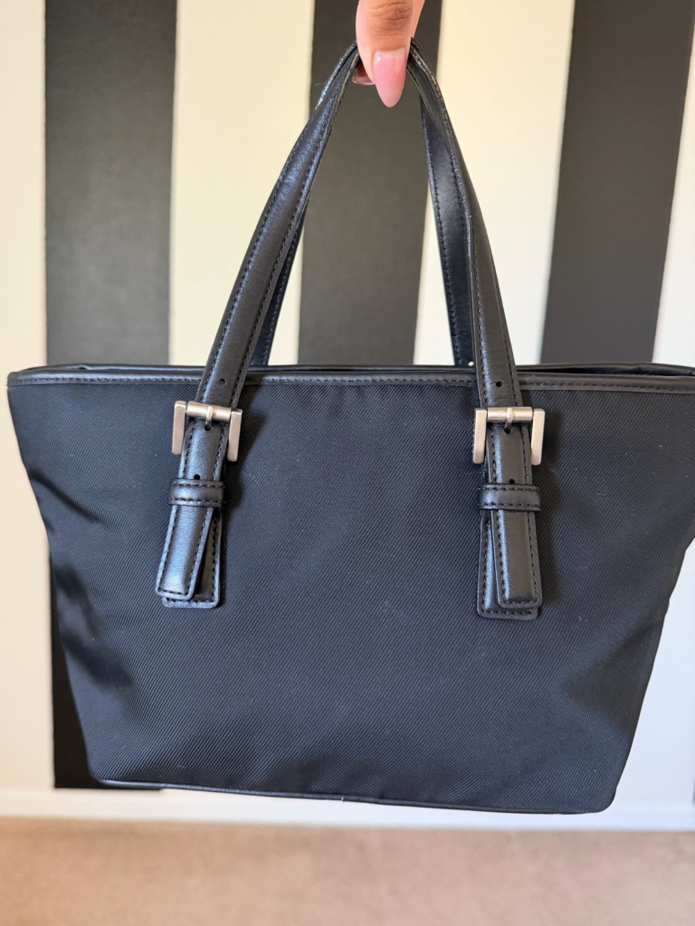 Coach Vintage Nylon Tote Bag Black Y2K Lightweight Shoulder Bag Style 7047 🖤 - Picture 4 of 15
